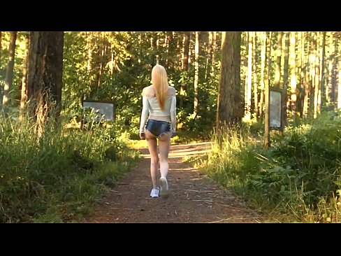 ❤️ Красивая женщина движется медленно, а не ню видео Просто порно на сайте high-pass.ru ❌